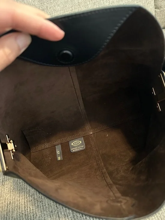 TOD'S T Case Top Handle Bag - Picture 5 of 7